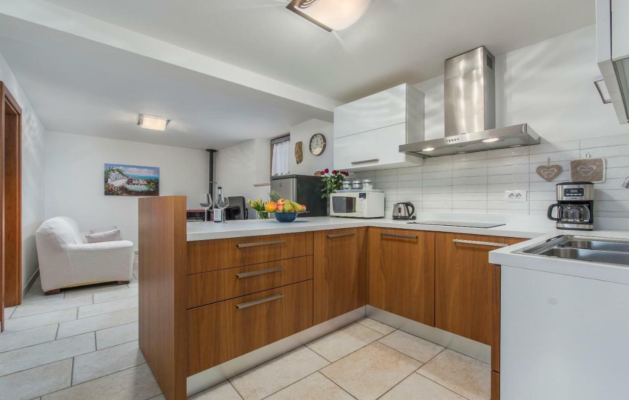 Apartment Claire Karšete Dış mekan fotoğraf